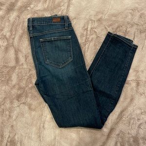 Paige Verdugo Uktra Skinny Distressed jeans sz 29